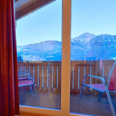 Apt Mountain View By - Alpen Apartments Zell am See Bagian luar foto