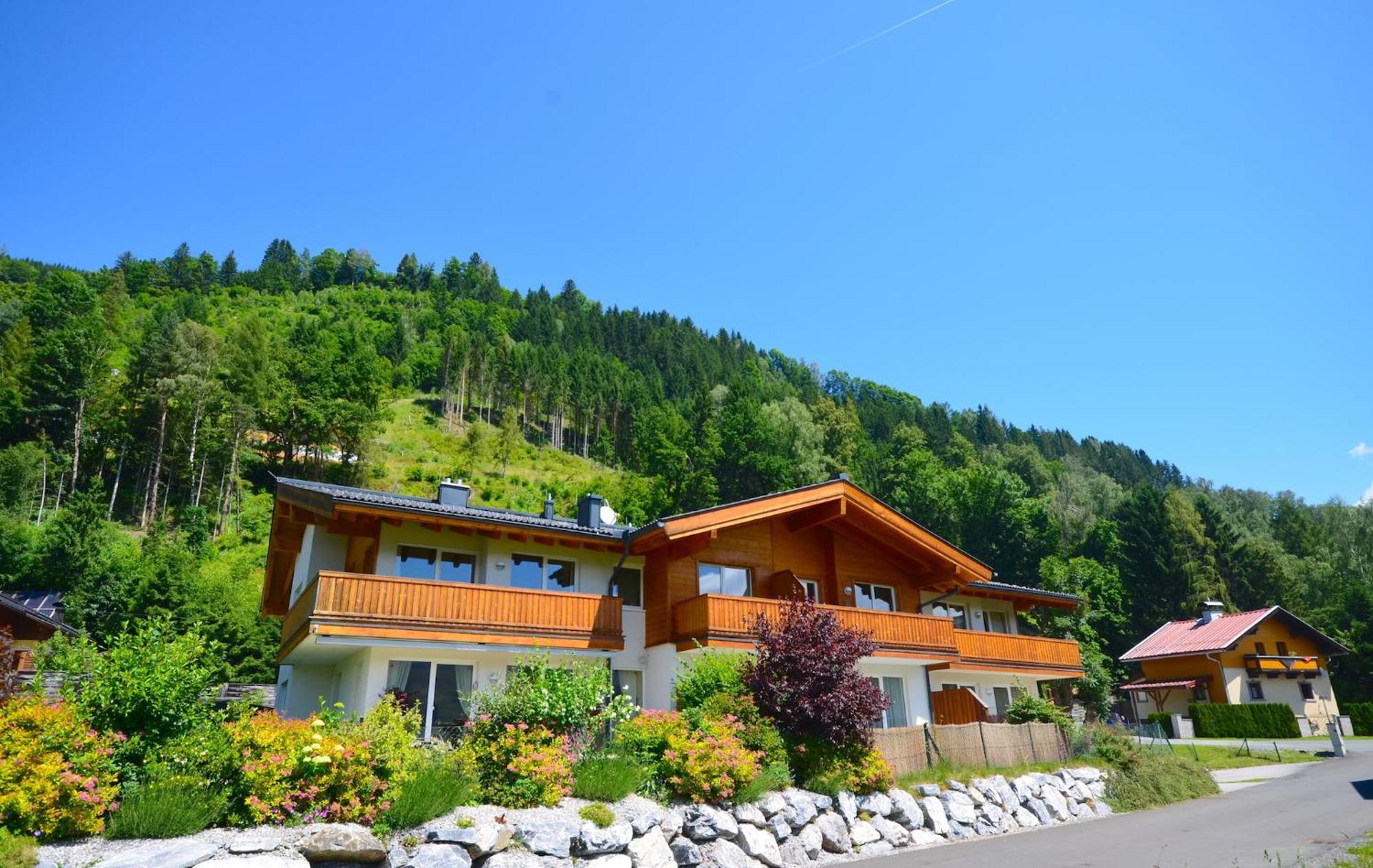 Apt Mountain View By - Alpen Apartments Zell am See Bagian luar foto