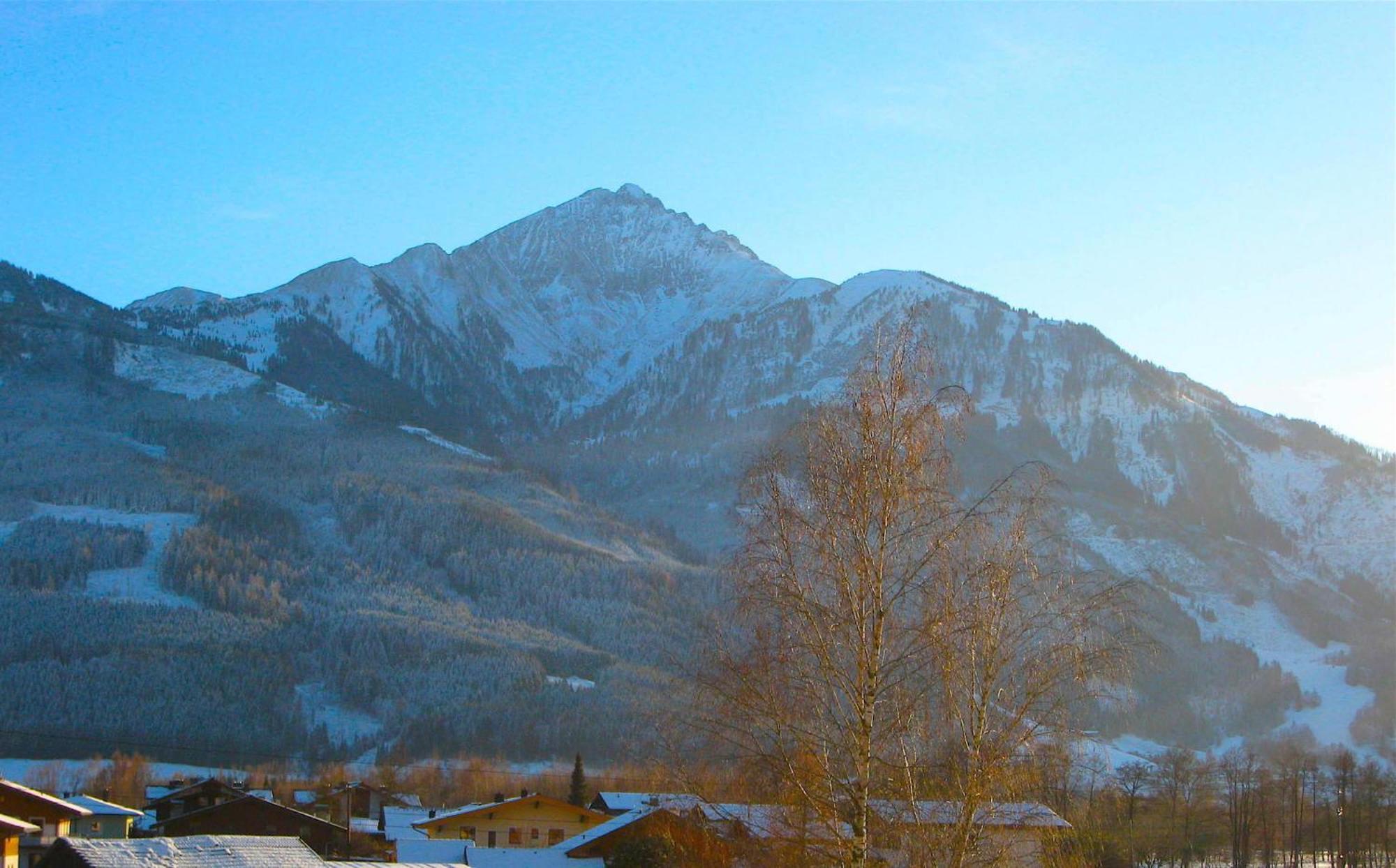 Apt Mountain View By - Alpen Apartments Zell am See Bagian luar foto